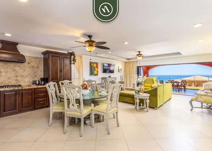 Beautiful House With Ocean View In Cabo Сasa de vacaciones