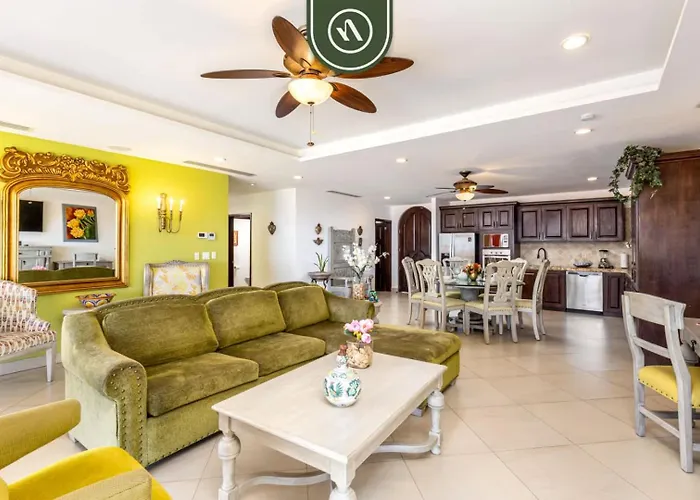 Beautiful House With Ocean View In Cabo Сasa de vacaciones *